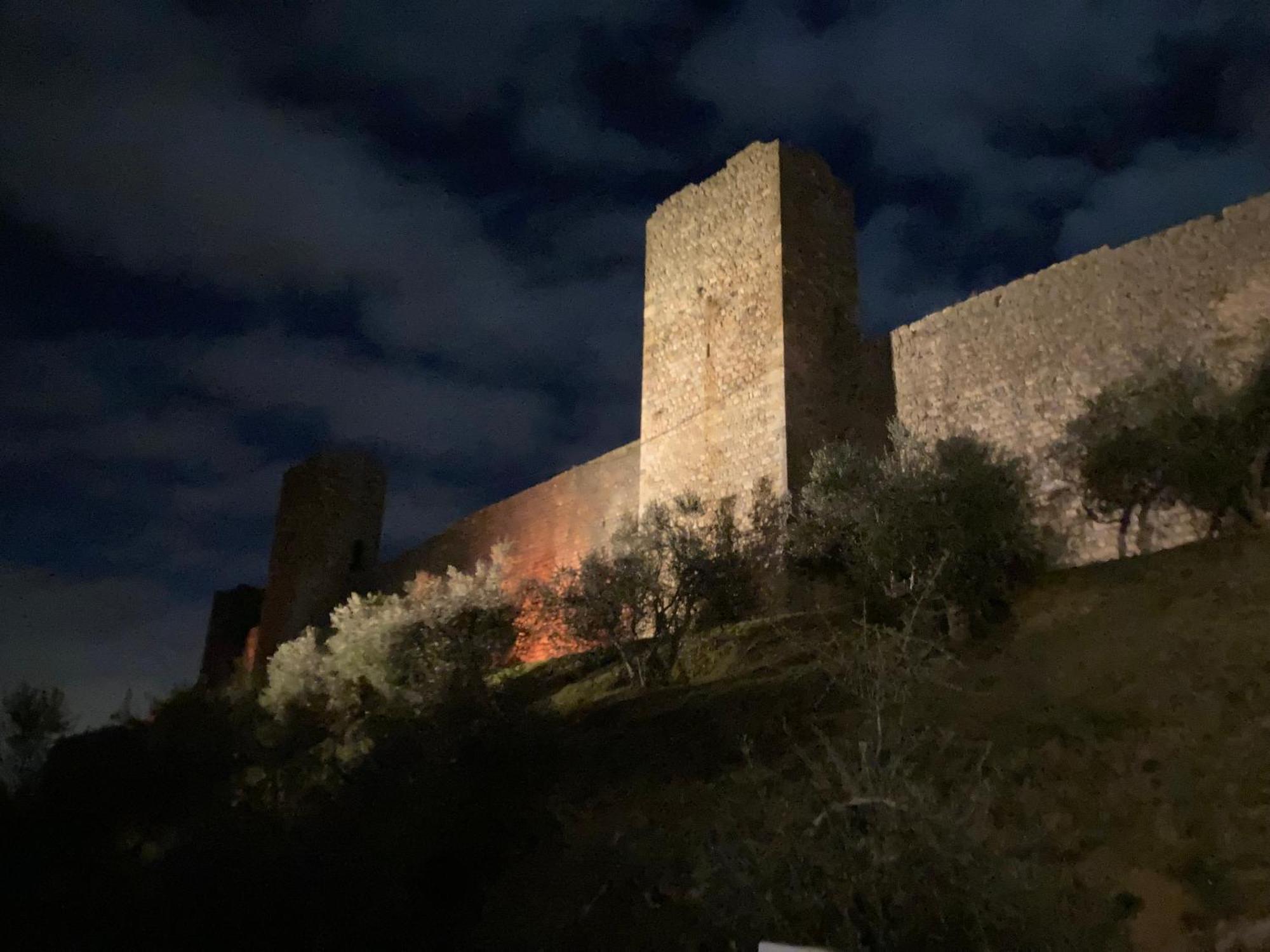 فيلا Monteriggioni Castello المظهر الخارجي الصورة