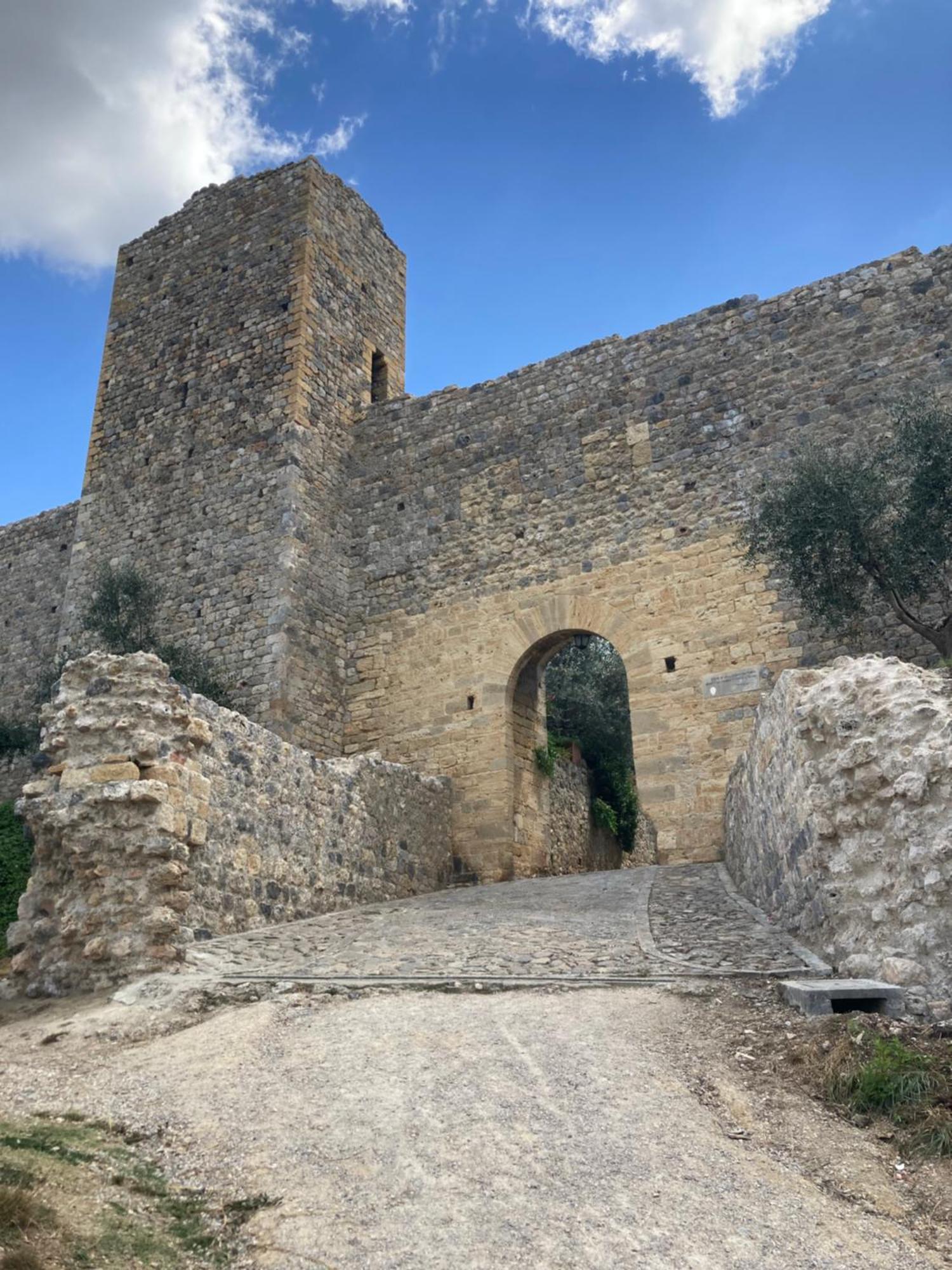فيلا Monteriggioni Castello المظهر الخارجي الصورة